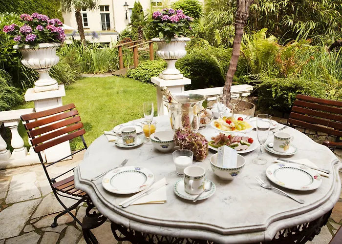 Apartahotel The Gate Garden 4*