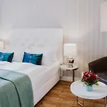 Aparthotel The Gate Garden 4*