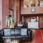 Aparthotel The Gate Garden