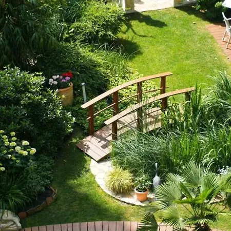 The Gate Garden 4* 베를린