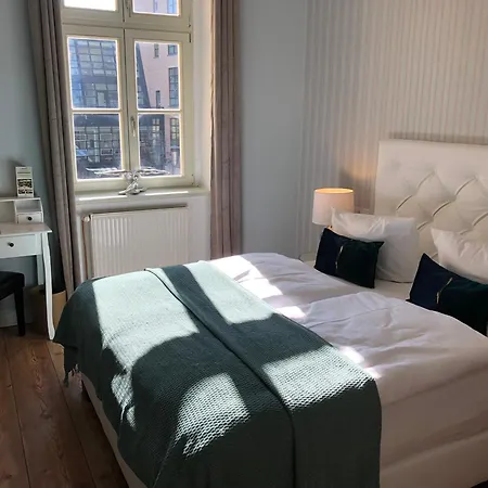 Aparthotel The Gate Garden 4*